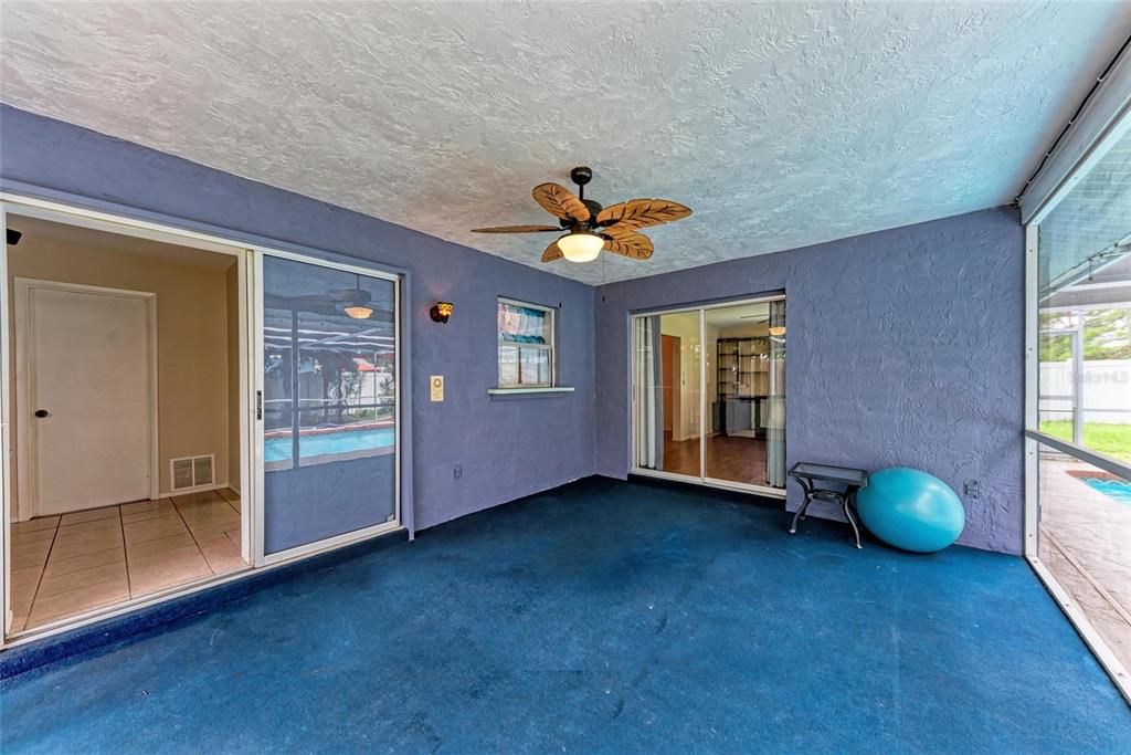 For Rent: $2,100 (2 beds, 2 baths, 1436 Square Feet)