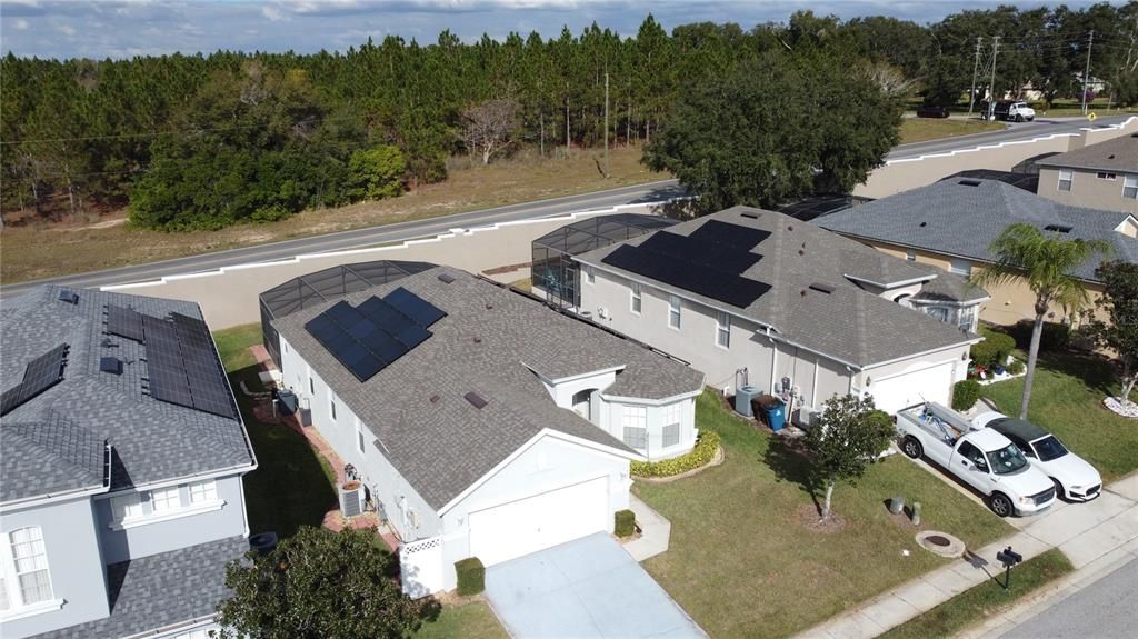 En Venta: $355,000 (4 camas, 3 baños, 1833 Pies cuadrados)