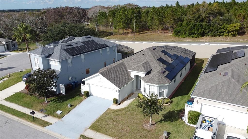 En Venta: $355,000 (4 camas, 3 baños, 1833 Pies cuadrados)