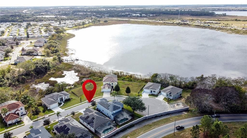 En Venta: $355,000 (4 camas, 3 baños, 1833 Pies cuadrados)