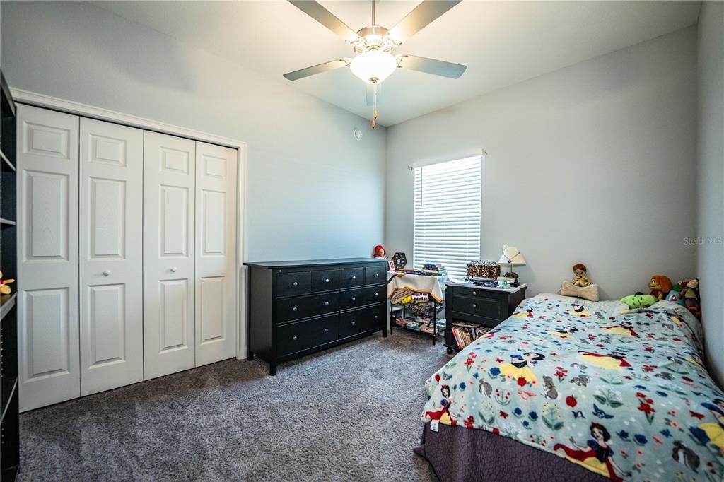 待售: $499,000 (5 贝兹, 3 浴室, 2549 平方英尺)