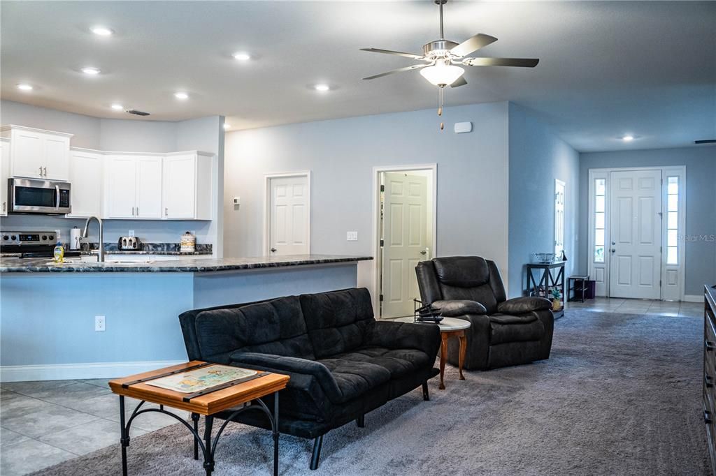 待售: $499,000 (5 贝兹, 3 浴室, 2549 平方英尺)