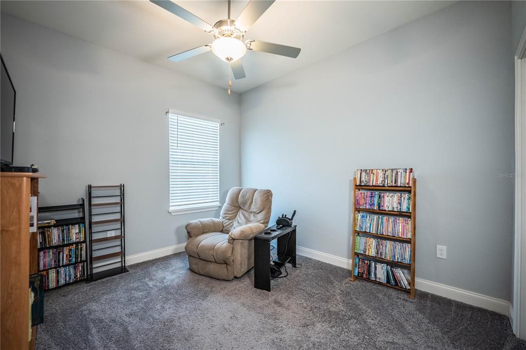 待售: $499,000 (5 贝兹, 3 浴室, 2549 平方英尺)