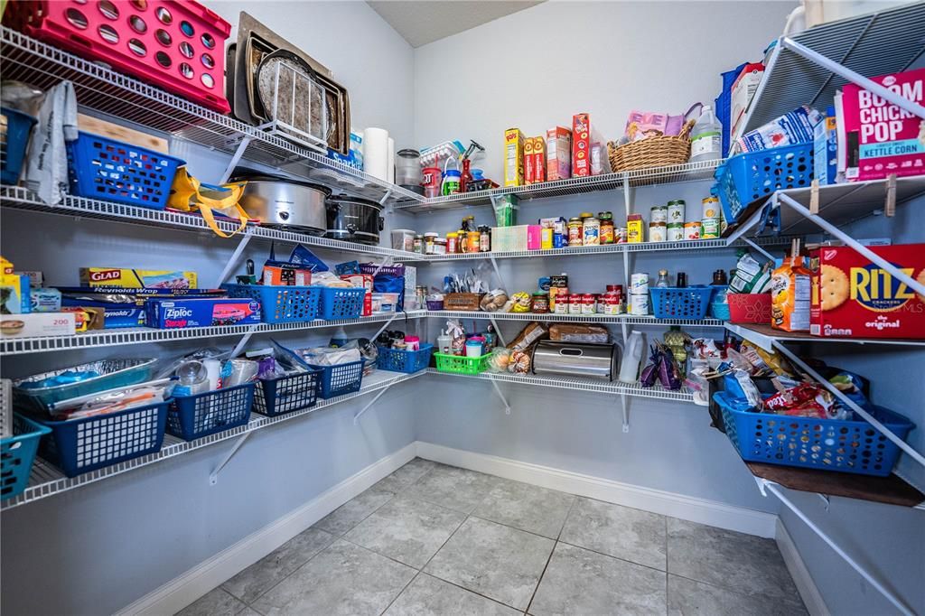 待售: $499,000 (5 贝兹, 3 浴室, 2549 平方英尺)