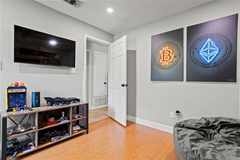 En Venta: $475,000 (3 camas, 2 baños, 1728 Pies cuadrados)