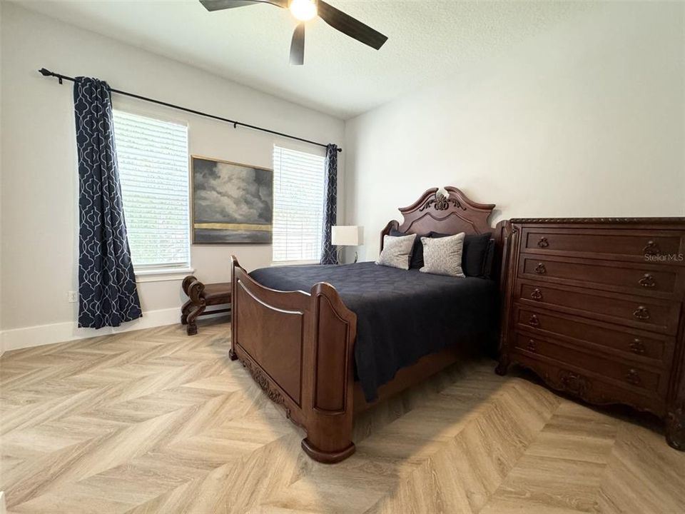 For Rent: $3,895 (3 beds, 2 baths, 2054 Square Feet)