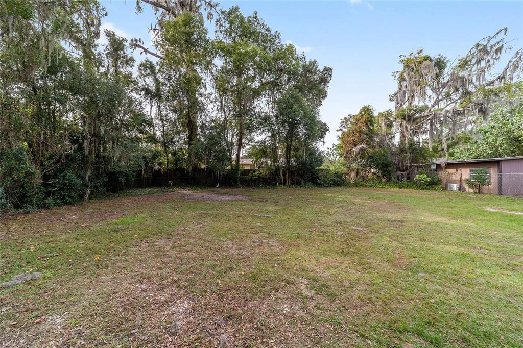 For Rent: $1,500 (3 beds, 2 baths, 1408 Square Feet)