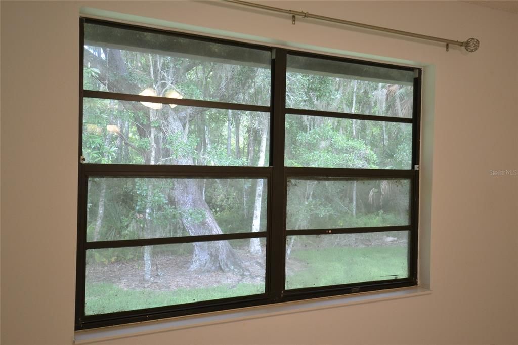 For Rent: $2,300 (3 beds, 2 baths, 1298 Square Feet)