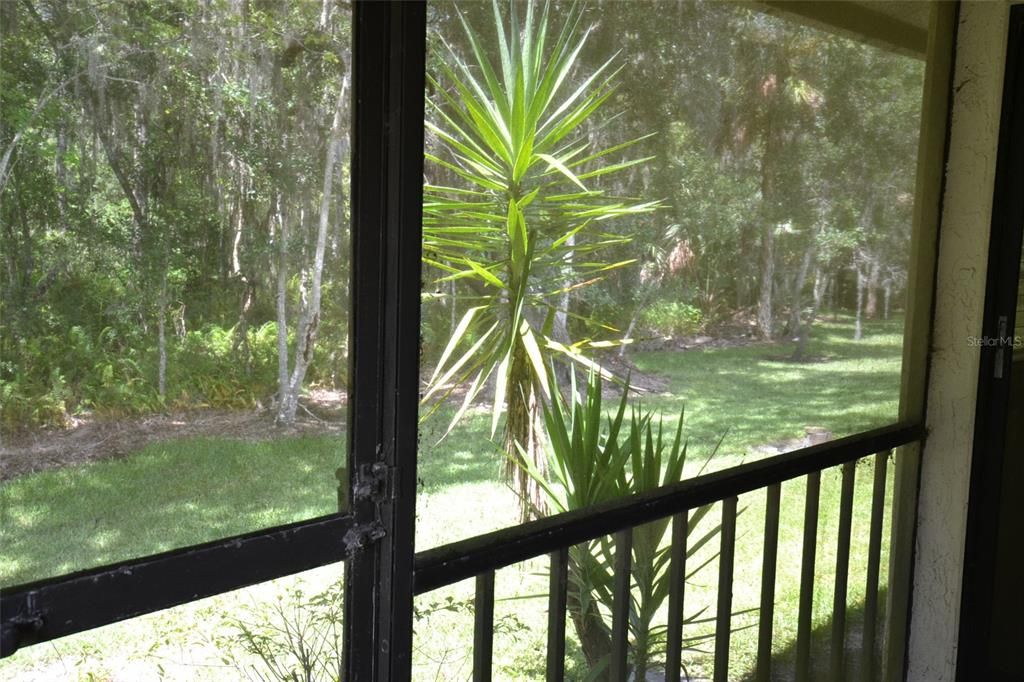 For Rent: $2,300 (3 beds, 2 baths, 1298 Square Feet)