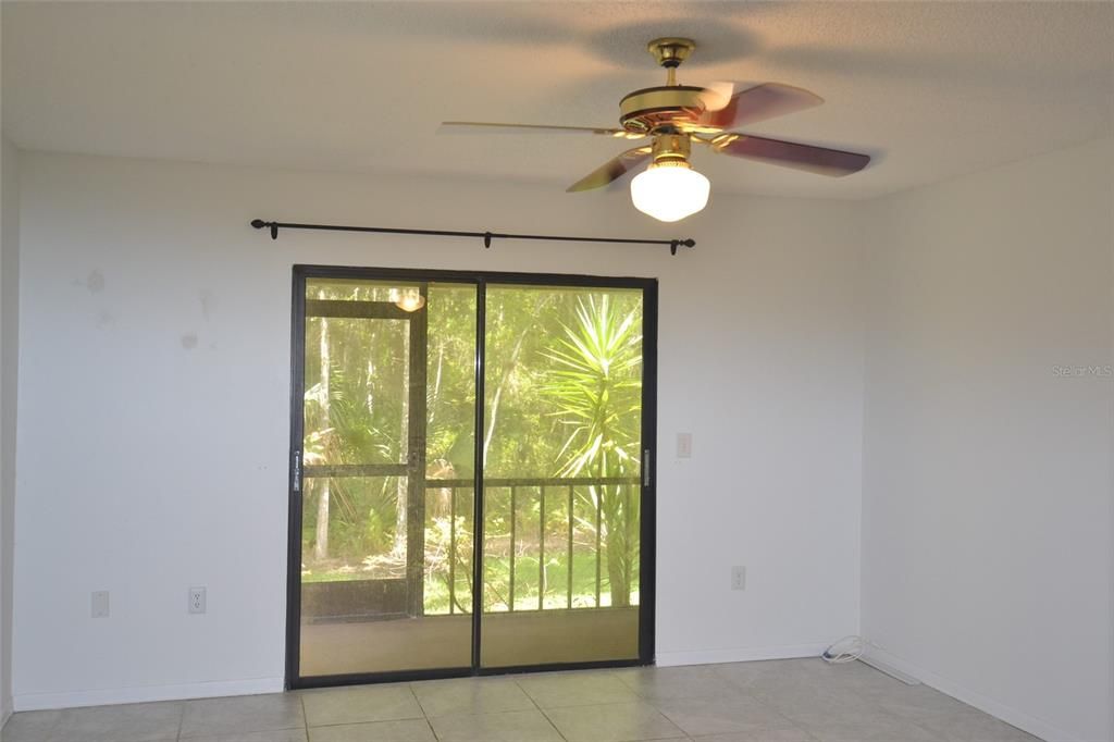 For Rent: $2,300 (3 beds, 2 baths, 1298 Square Feet)