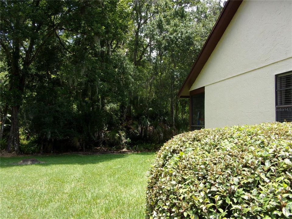 For Rent: $2,300 (3 beds, 2 baths, 1298 Square Feet)