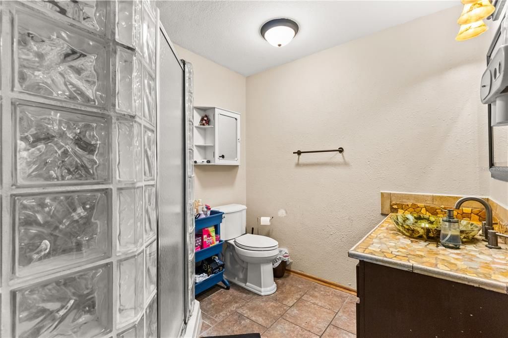 На продажу: $800,000 (5 спален, 3 ванн, 3221 Квадратных фут)