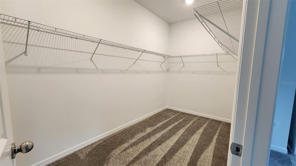 En Venta: $399,500 (3 camas, 2 baños, 2065 Pies cuadrados)