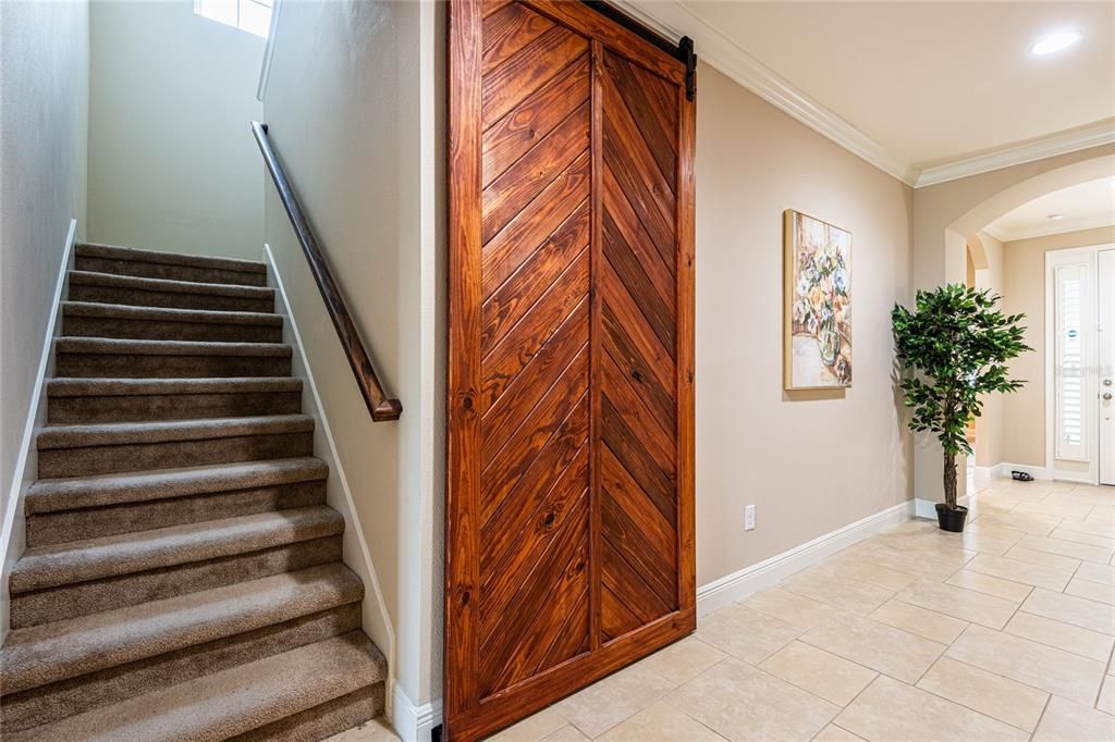 For Sale: $584,900 (5 beds, 3 baths, 2711 Square Feet)