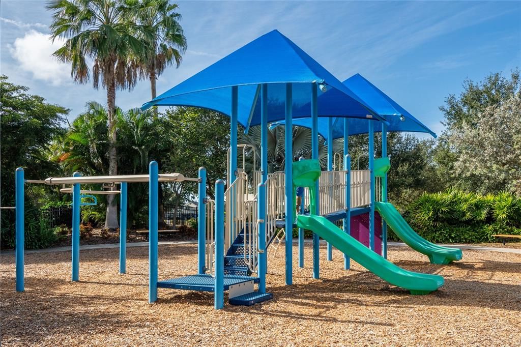 For Sale: $584,900 (5 beds, 3 baths, 2711 Square Feet)