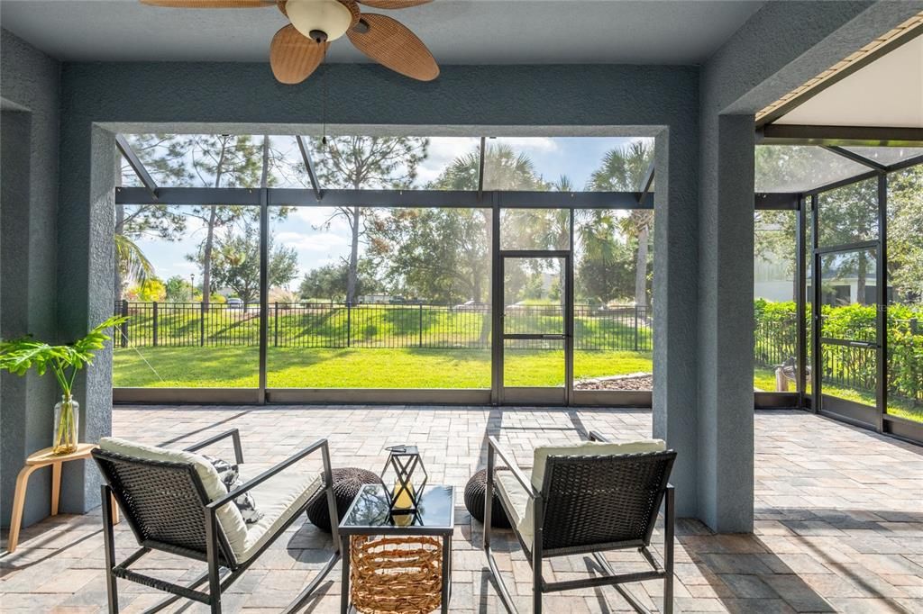 For Sale: $584,900 (5 beds, 3 baths, 2711 Square Feet)