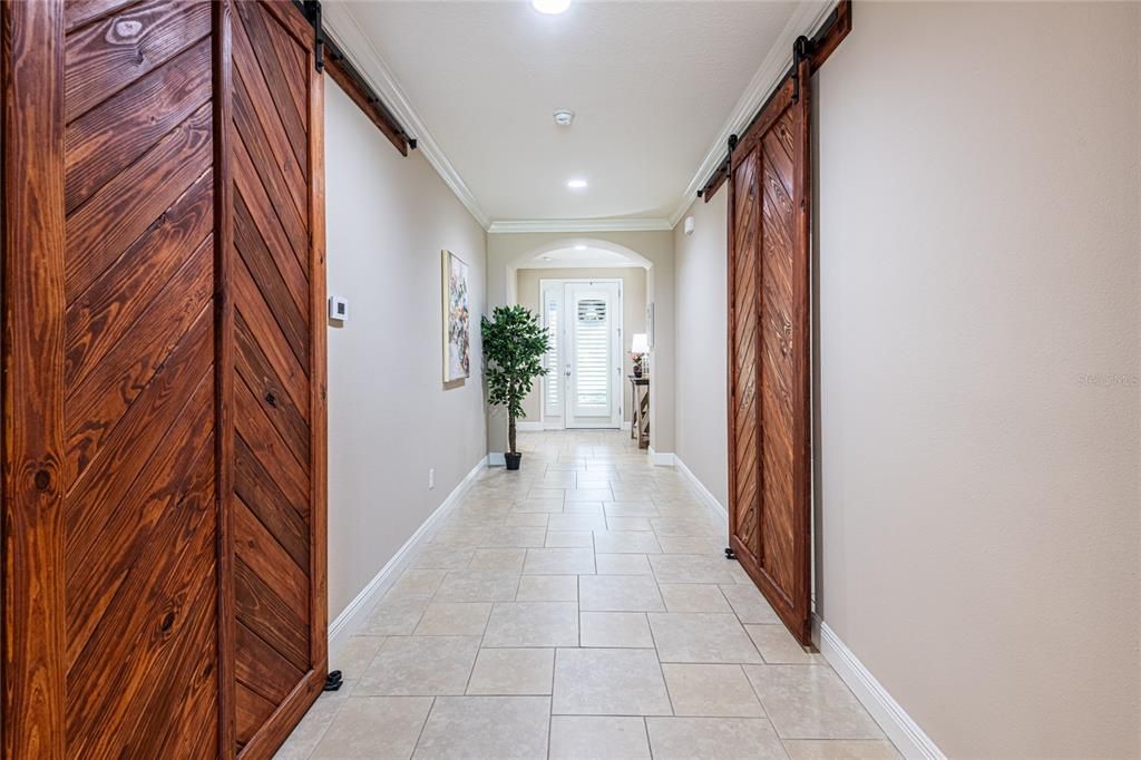 For Sale: $584,900 (5 beds, 3 baths, 2711 Square Feet)