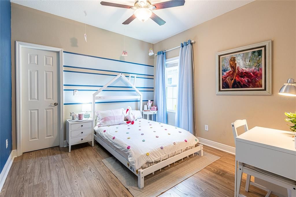 For Sale: $584,900 (5 beds, 3 baths, 2711 Square Feet)