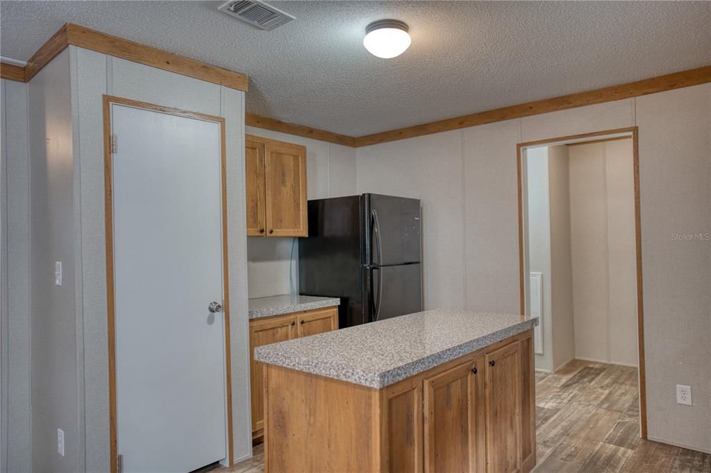 En Venta: $349,500 (3 camas, 2 baños, 1352 Pies cuadrados)