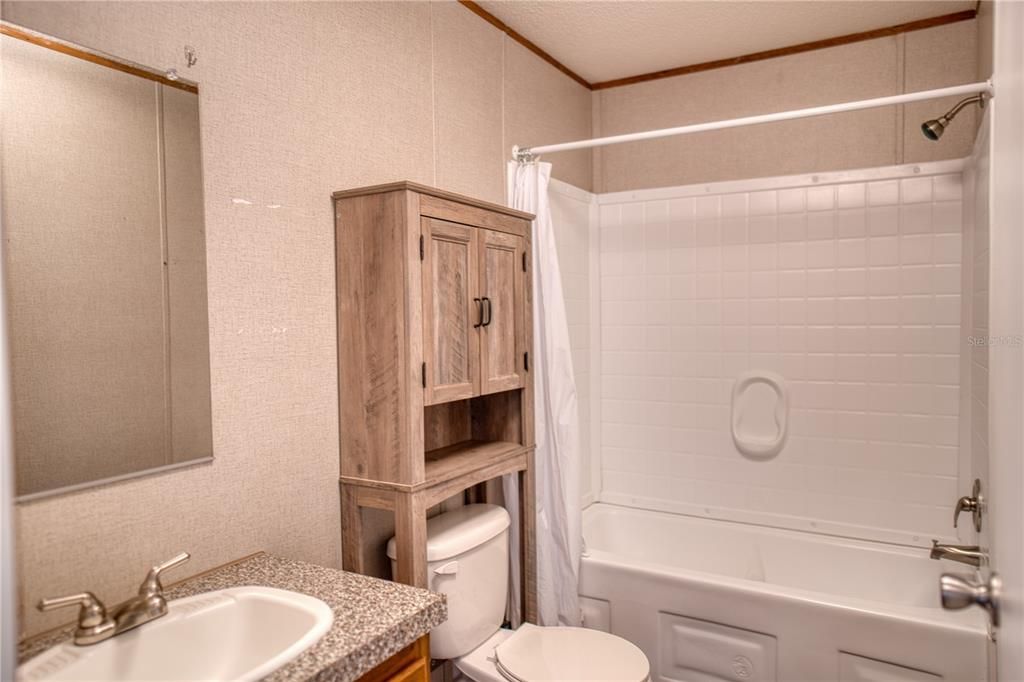 En Venta: $349,500 (3 camas, 2 baños, 1352 Pies cuadrados)