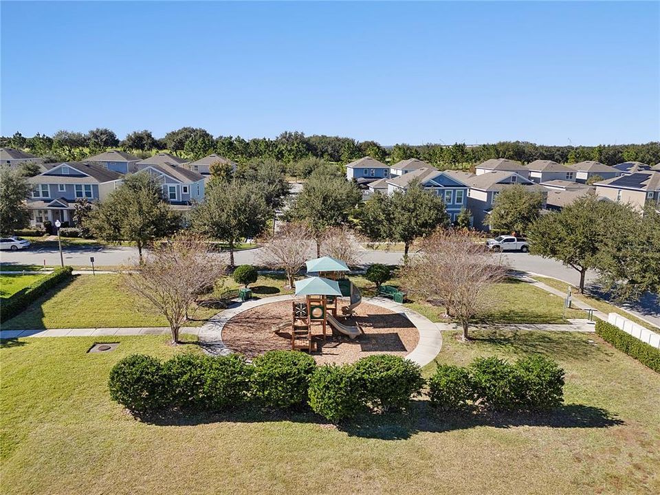 For Rent: $3,280 (3 beds, 2 baths, 2239 Square Feet)