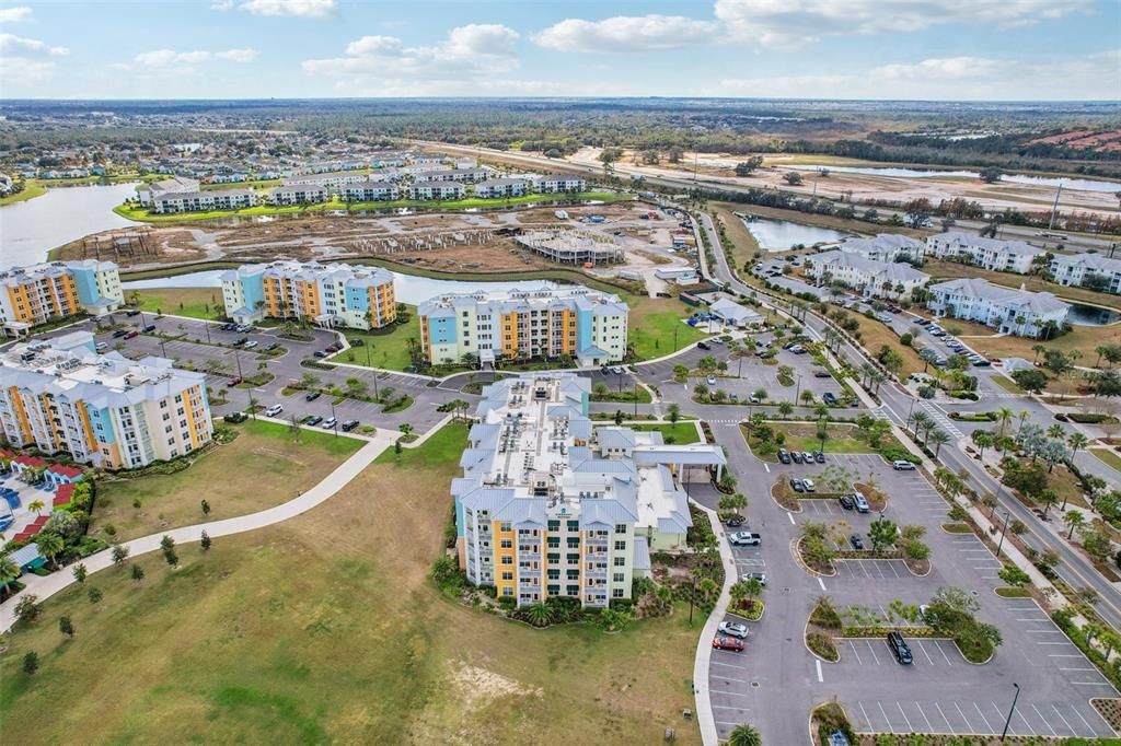 For Sale: $355,000 (1 beds, 1 baths, 630 Square Feet)