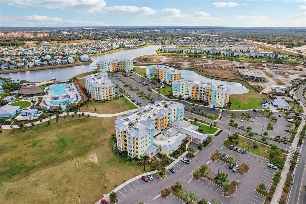 For Sale: $355,000 (1 beds, 1 baths, 630 Square Feet)