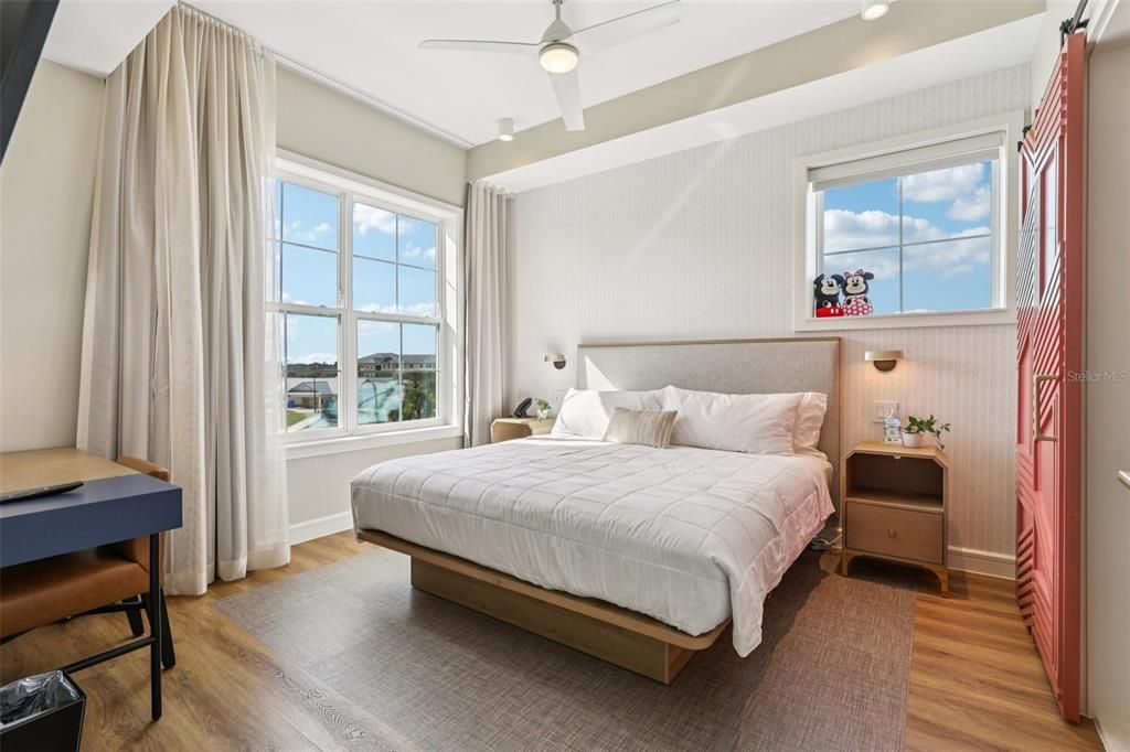 For Sale: $355,000 (1 beds, 1 baths, 630 Square Feet)