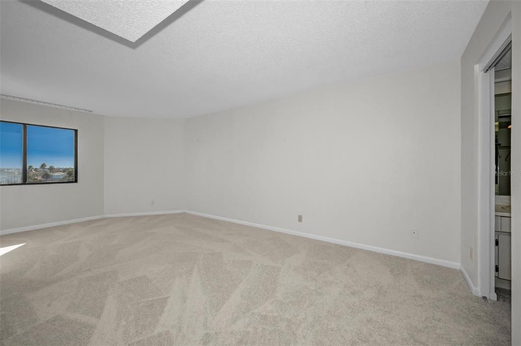 En Venta: $565,000 (2 camas, 2 baños, 1530 Pies cuadrados)