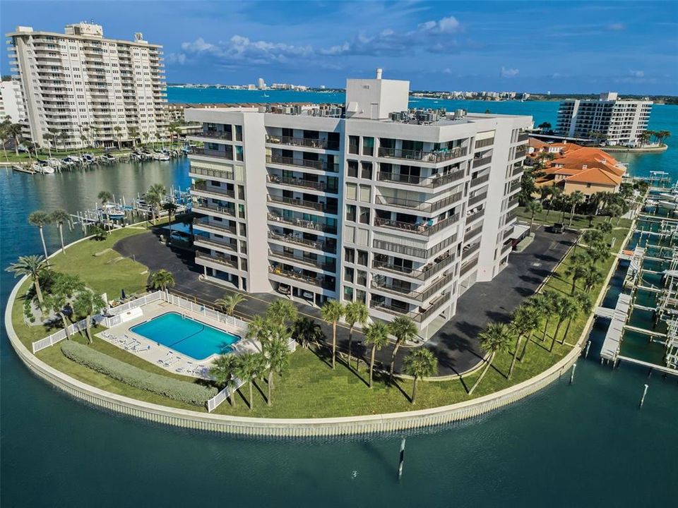 En Venta: $565,000 (2 camas, 2 baños, 1530 Pies cuadrados)