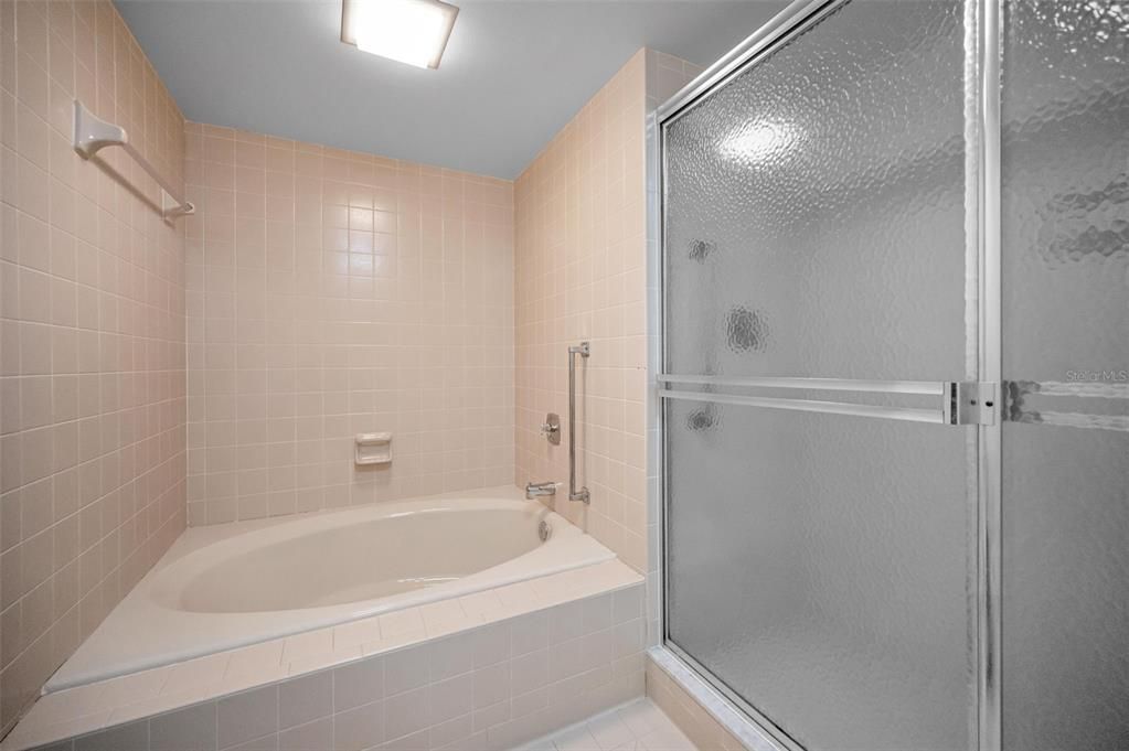 En Venta: $565,000 (2 camas, 2 baños, 1530 Pies cuadrados)