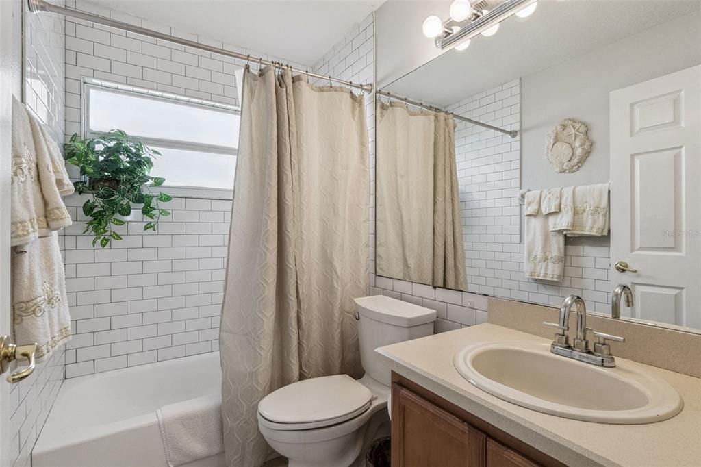 For Sale: $485,000 (4 beds, 3 baths, 2016 Square Feet)