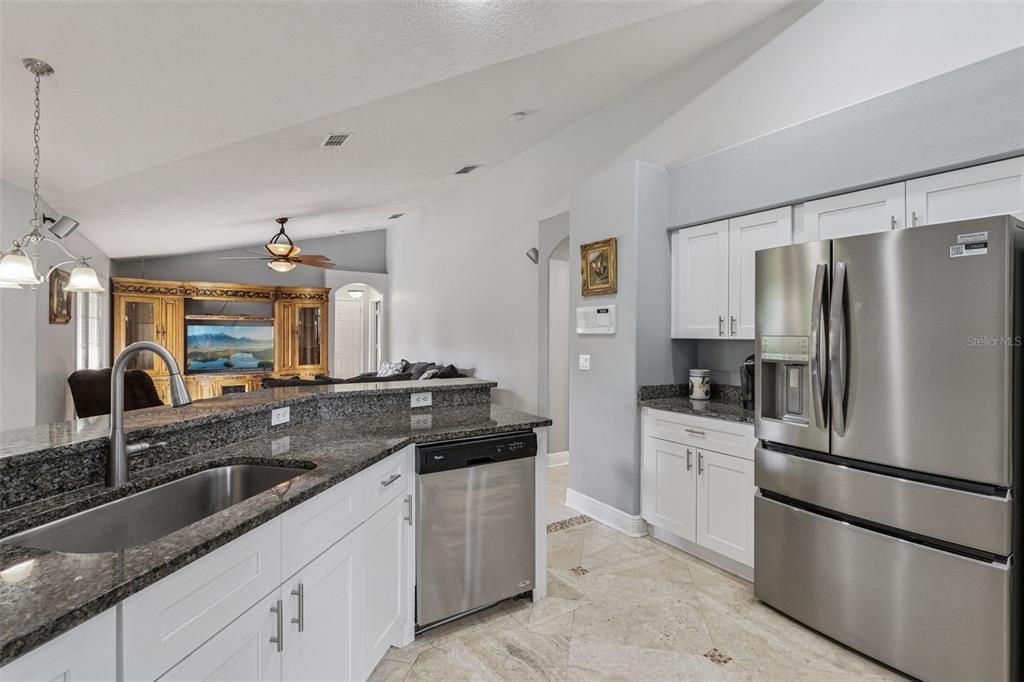 For Sale: $485,000 (4 beds, 3 baths, 2016 Square Feet)