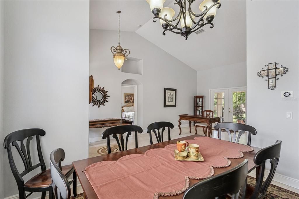 For Sale: $485,000 (4 beds, 3 baths, 2016 Square Feet)