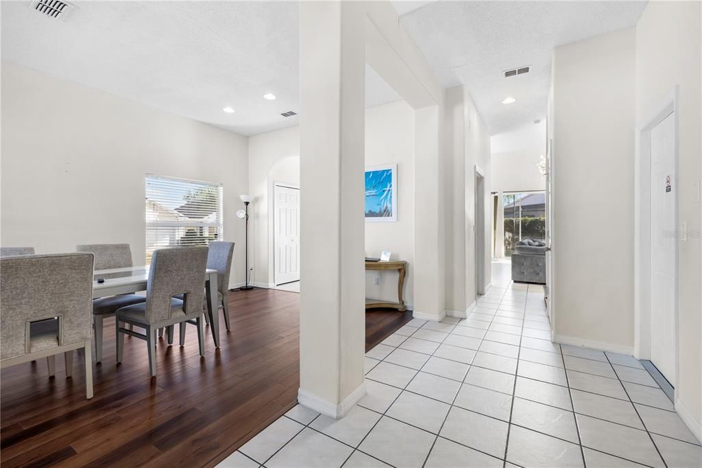 For Sale: $535,000 (7 beds, 4 baths, 3082 Square Feet)