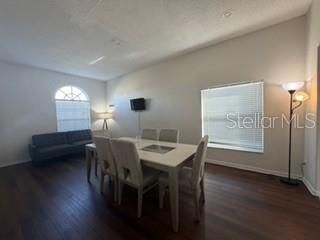 For Sale: $535,000 (7 beds, 4 baths, 3082 Square Feet)