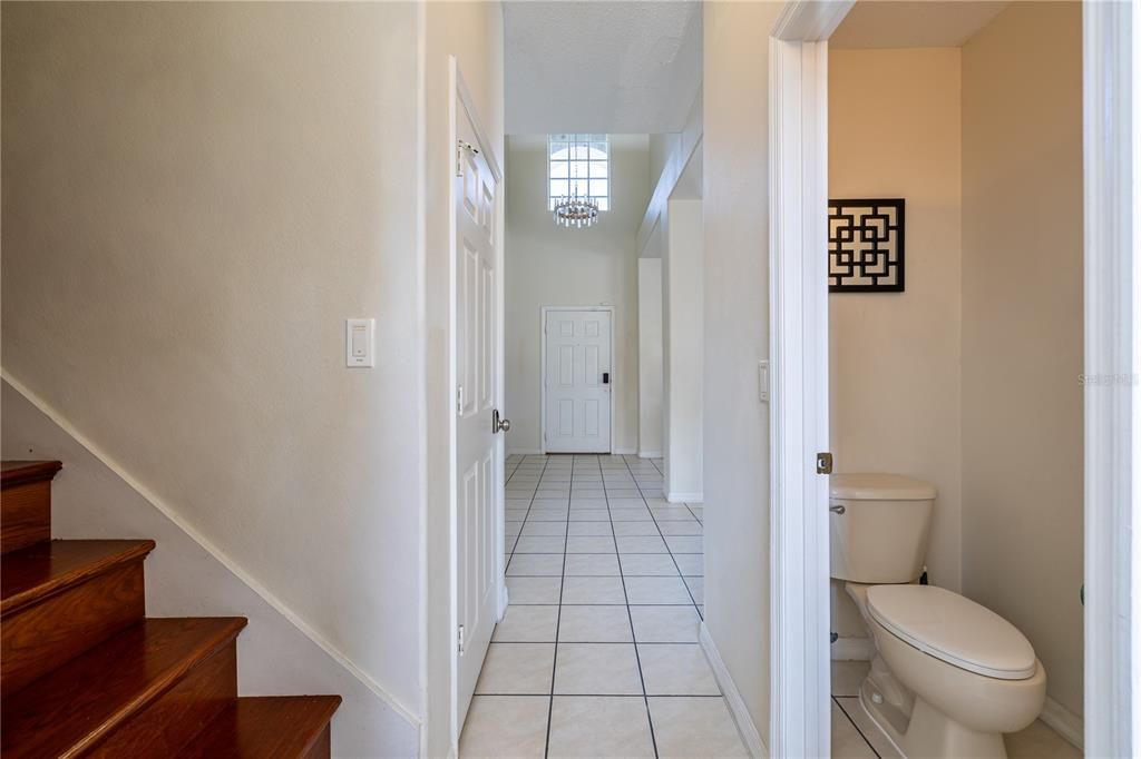 For Sale: $535,000 (7 beds, 4 baths, 3082 Square Feet)