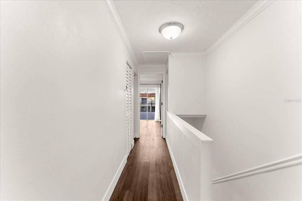 待售: $195,000 (2 贝兹, 2 浴室, 1104 平方英尺)