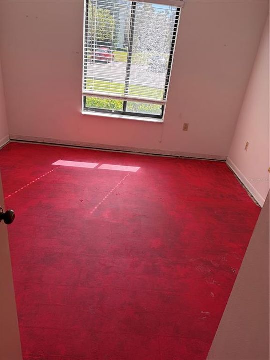 For Sale: $135,000 (3 beds, 2 baths, 1396 Square Feet)