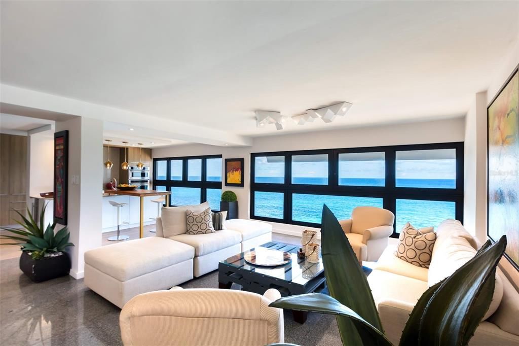 На продажу: $3,200,000 (3 спален, 2 ванн, 2412 Квадратных фут)