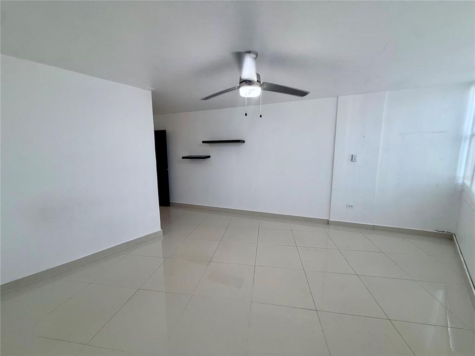 En Venta: $175,000 (2 camas, 1 baños, 679 Pies cuadrados)