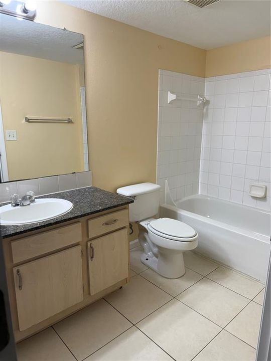 For Sale: $270,000 (3 beds, 2 baths, 1187 Square Feet)