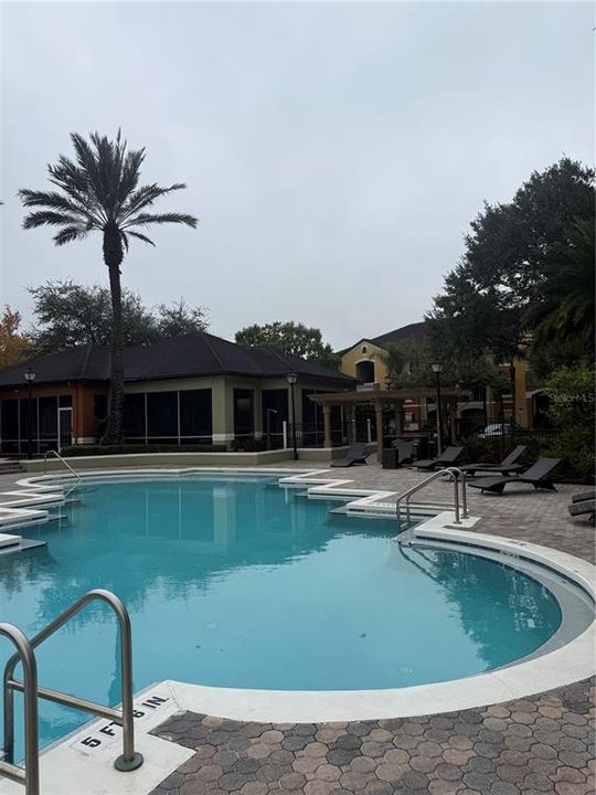 For Sale: $270,000 (3 beds, 2 baths, 1187 Square Feet)