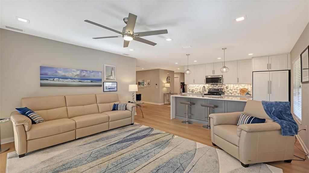 For Sale: $475,000 (3 beds, 2 baths, 1500 Square Feet)