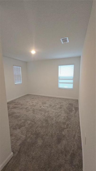 出租: $2,690 (5 贝兹, 2 浴室, 2370 平方英尺)