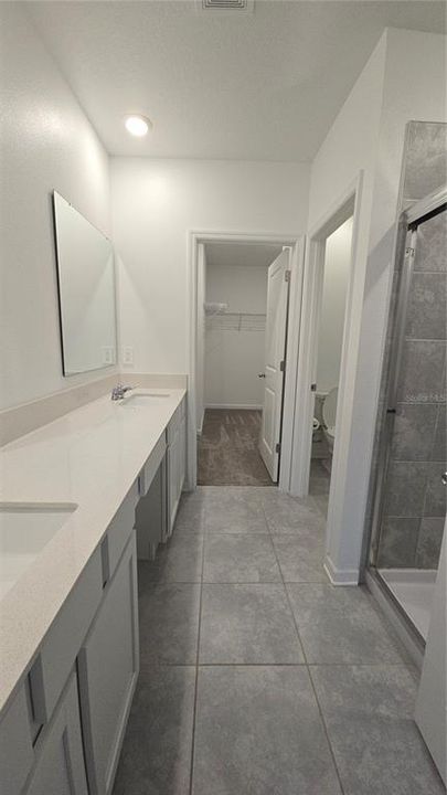 出租: $2,690 (5 贝兹, 2 浴室, 2370 平方英尺)