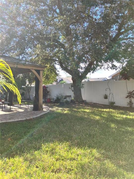 En Venta: $499,000 (4 camas, 2 baños, 2158 Pies cuadrados)