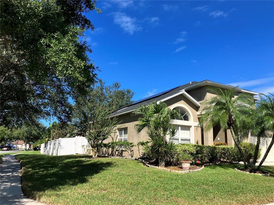 En Venta: $499,000 (4 camas, 2 baños, 2158 Pies cuadrados)