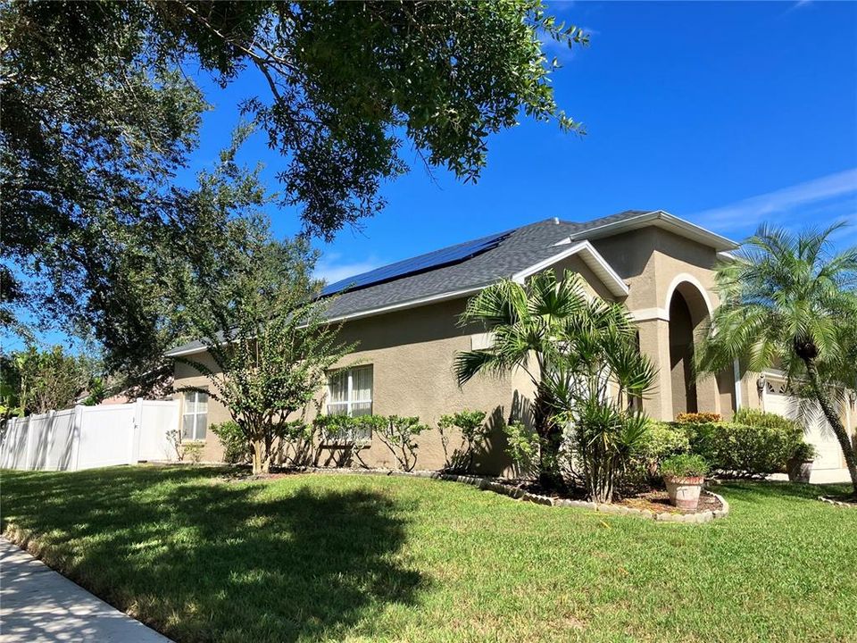 En Venta: $499,000 (4 camas, 2 baños, 2158 Pies cuadrados)