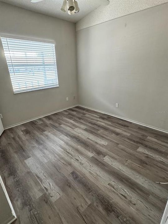 En Renta: $1,350 (2 camas, 1 baños, 1049 Pies cuadrados)